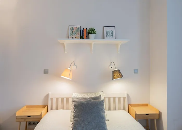 Modern Apartment In Old Town